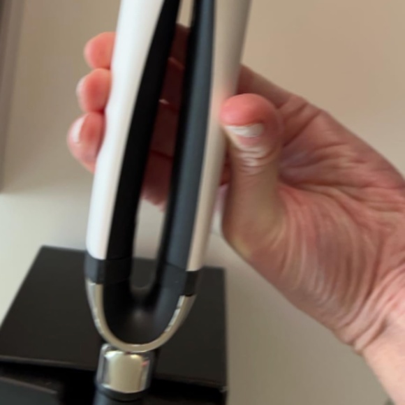 💫 NEW GHD Platinum Hair Straightener Flat Iron Professional 1 Inch Smart White - Picture 4 of 4